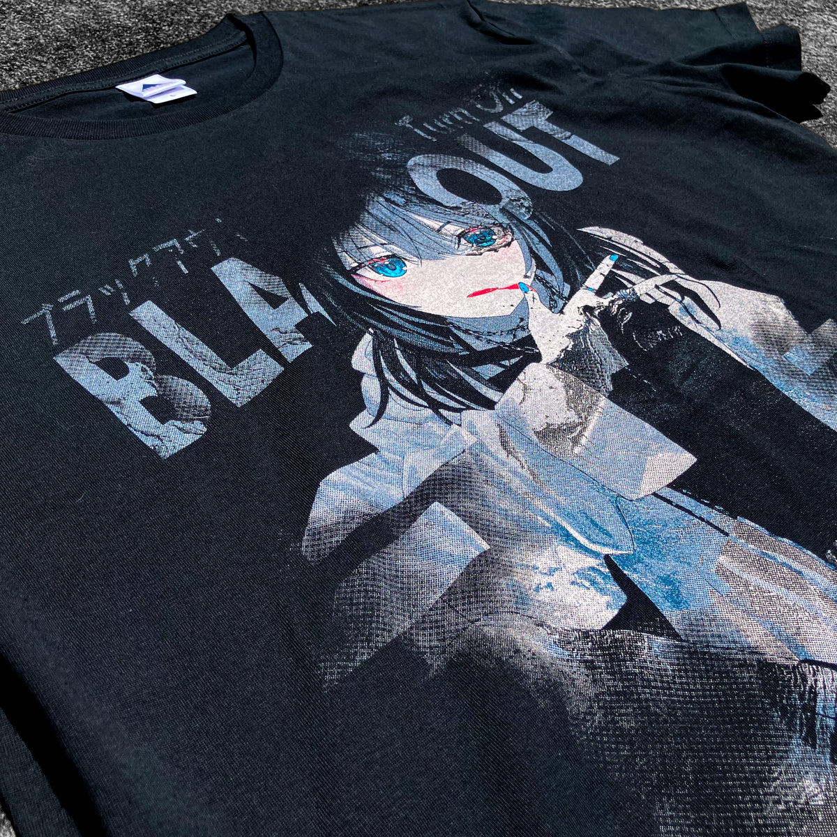古弥月 × silkmaster “BLACK OUT” 7-Color Spot Separation Tee