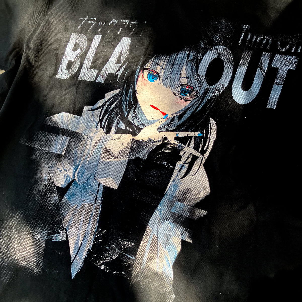 古弥月 × silkmaster “BLACK OUT” 7-Color Spot Separation Tee
